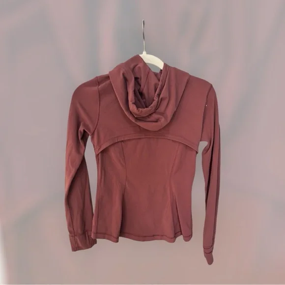 Lululemon Hooded Define Jacket
Nulu - Picture 6 of 7